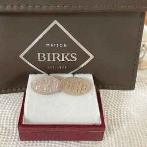 Vintage monogrammed Birks silver  cuff links Im good condition